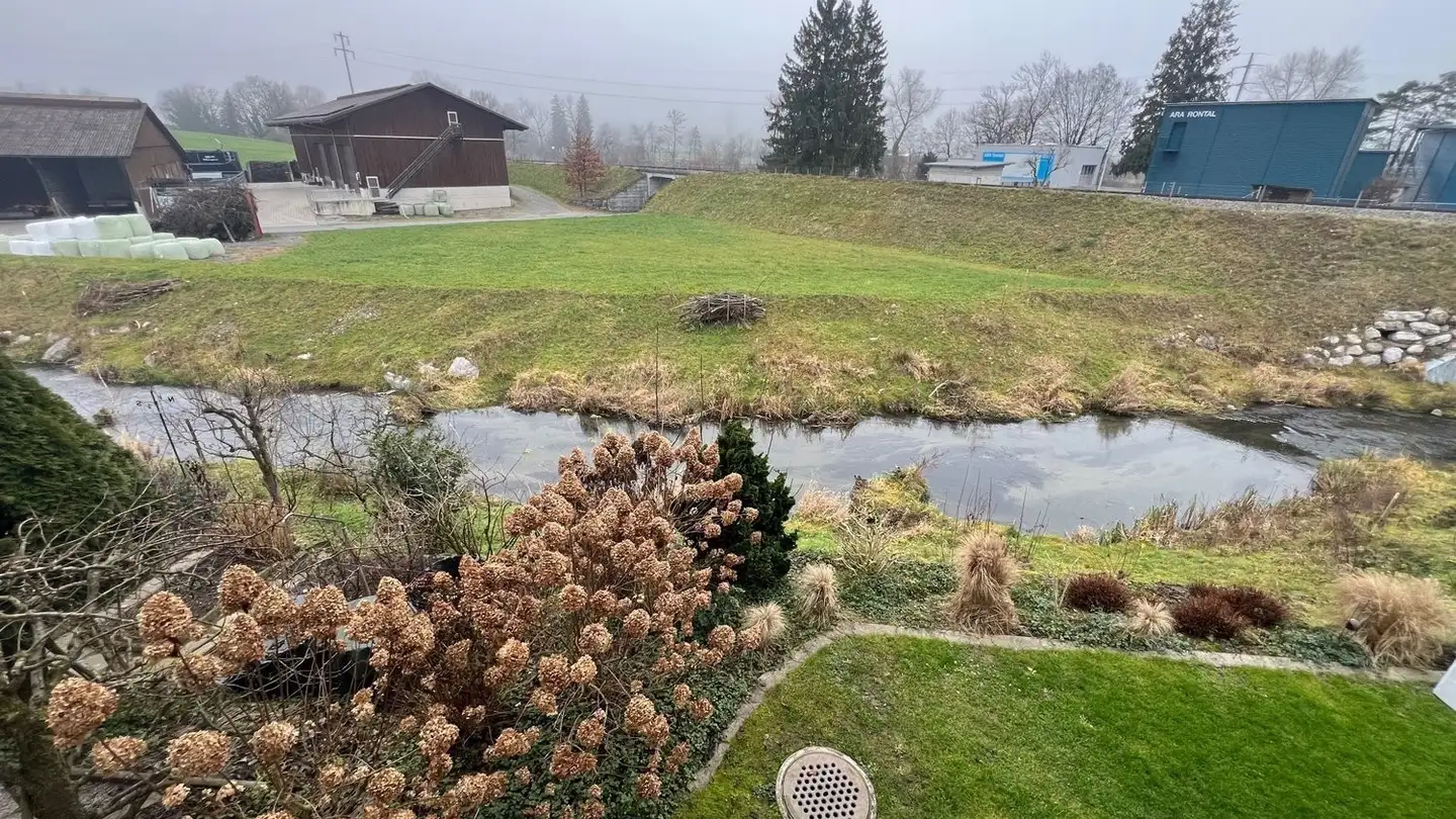 Appartement à louer - 6037 Root - Photo 2