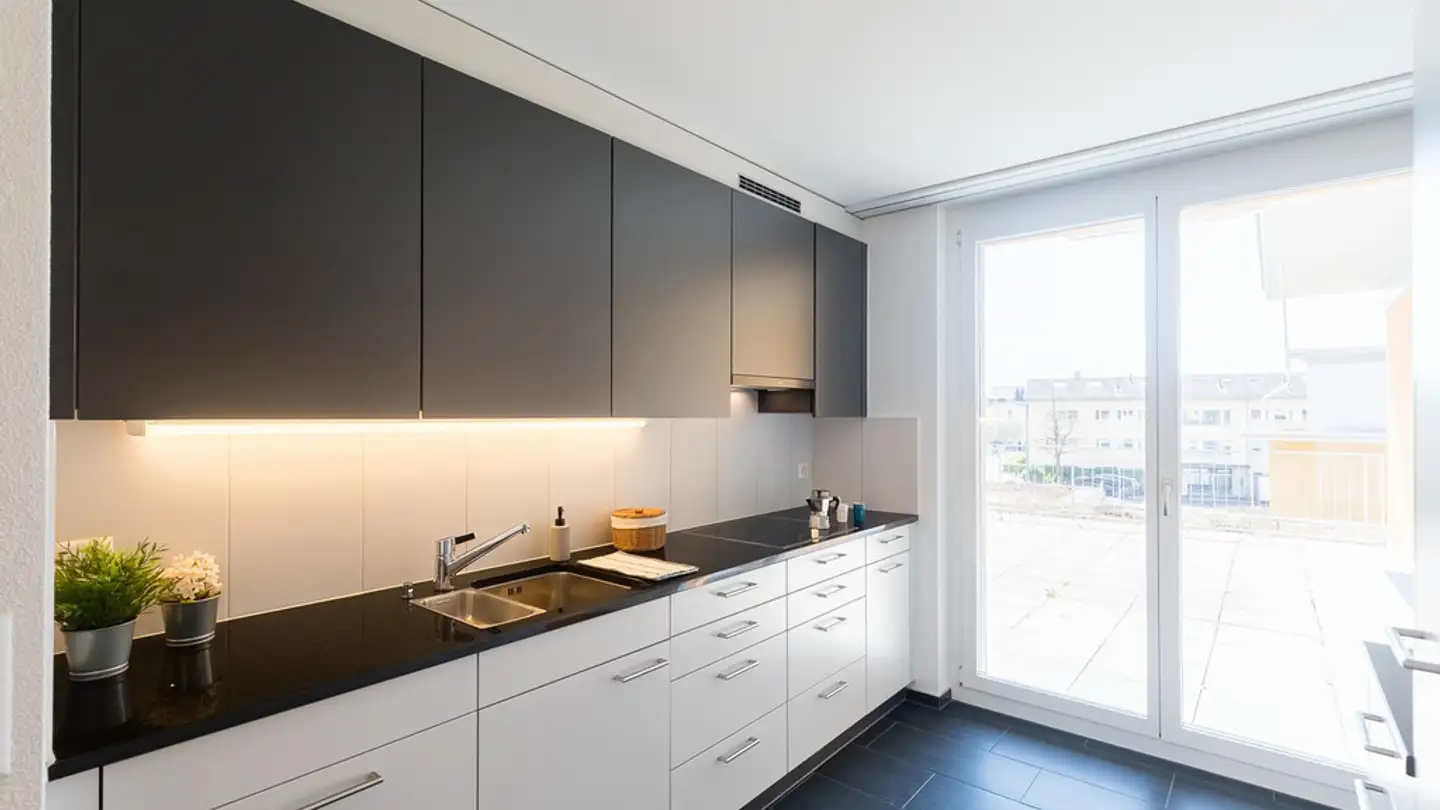 Dachgeschosswohnung mieten - Rüteliweg, 5200 Brugg AG - Foto 2