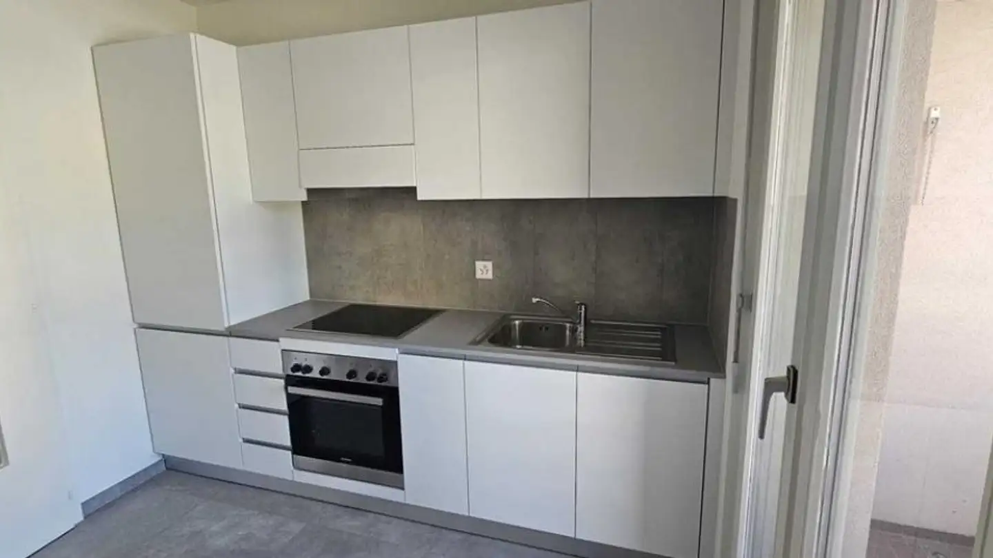 Apartment for rent - Piazza Cinque Vie 1, 6932 Breganzona - Photo 3