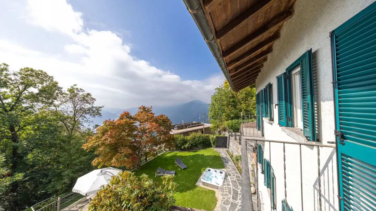 Single house for sale - 6605 Locarno - Photo 2