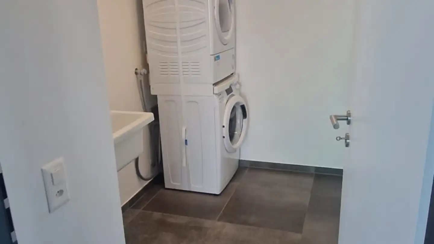 Apartment for rent - Via Giovacchino Respini 6, 6500 Bellinzona - Photo 3