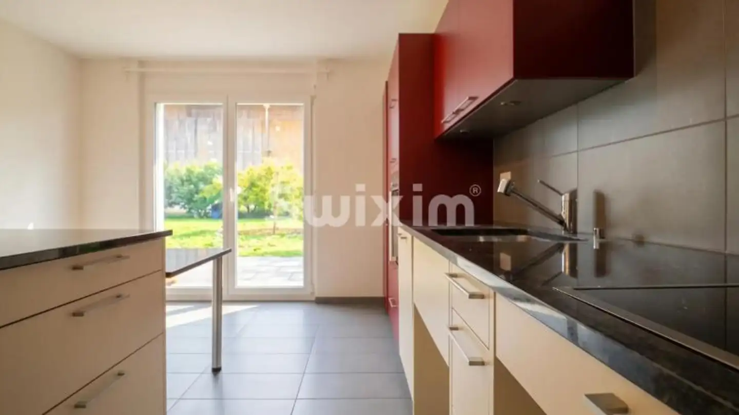 Apartment for rent - 1533 Ménières - Photo 3