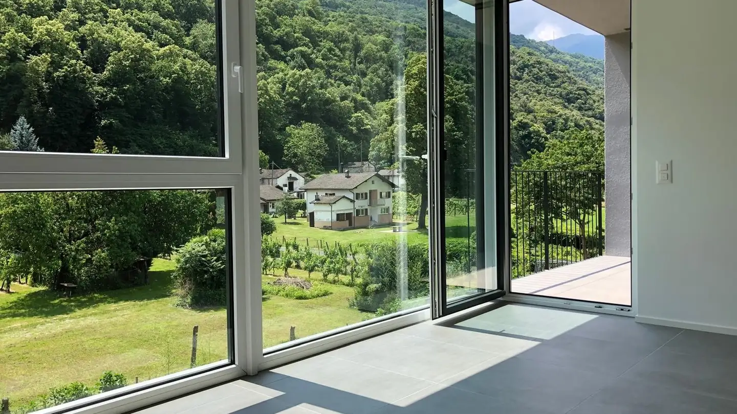 Appartement à louer - Via Sottomontagna 39a, 6593 Cadenazzo