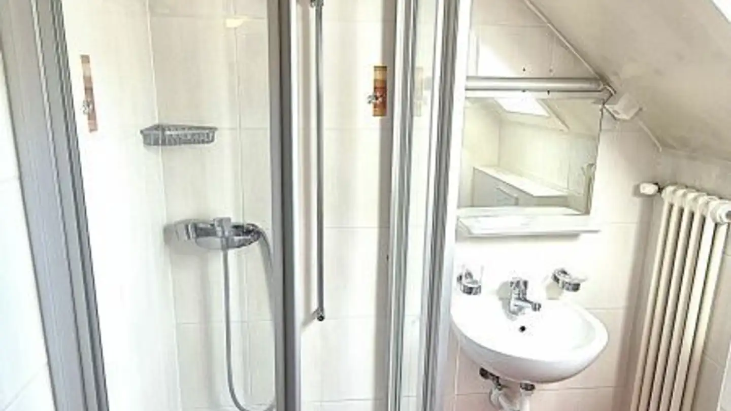 Appartamento in affitto - Chemin De Malakoff 22, 2400 Le Locle - Photo 2