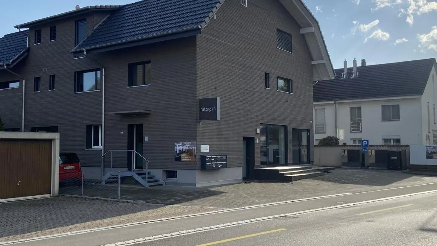 Commercial for rent - Aarauerstrasse 27, 5102 Rupperswil