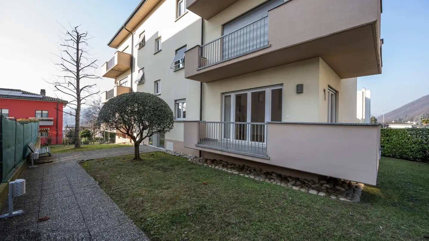 Appartement à louer - Via Enrico Guisan 5, 6850 Mendrisio