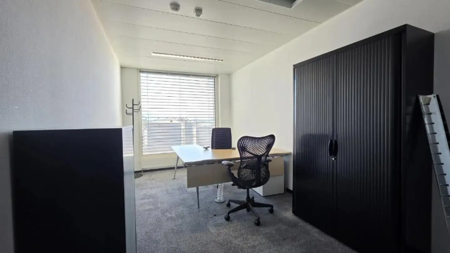 Office space for sale - Chemin de Blandonnet 2, 1214 Vernier - Photo 3