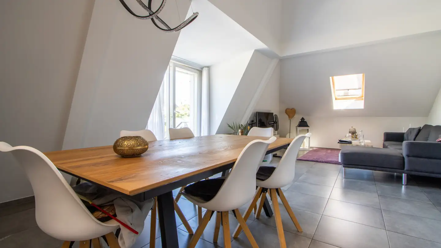 Dachgeschosswohnung mieten - Bernstrasse, 3250 Lyss - Foto 4
