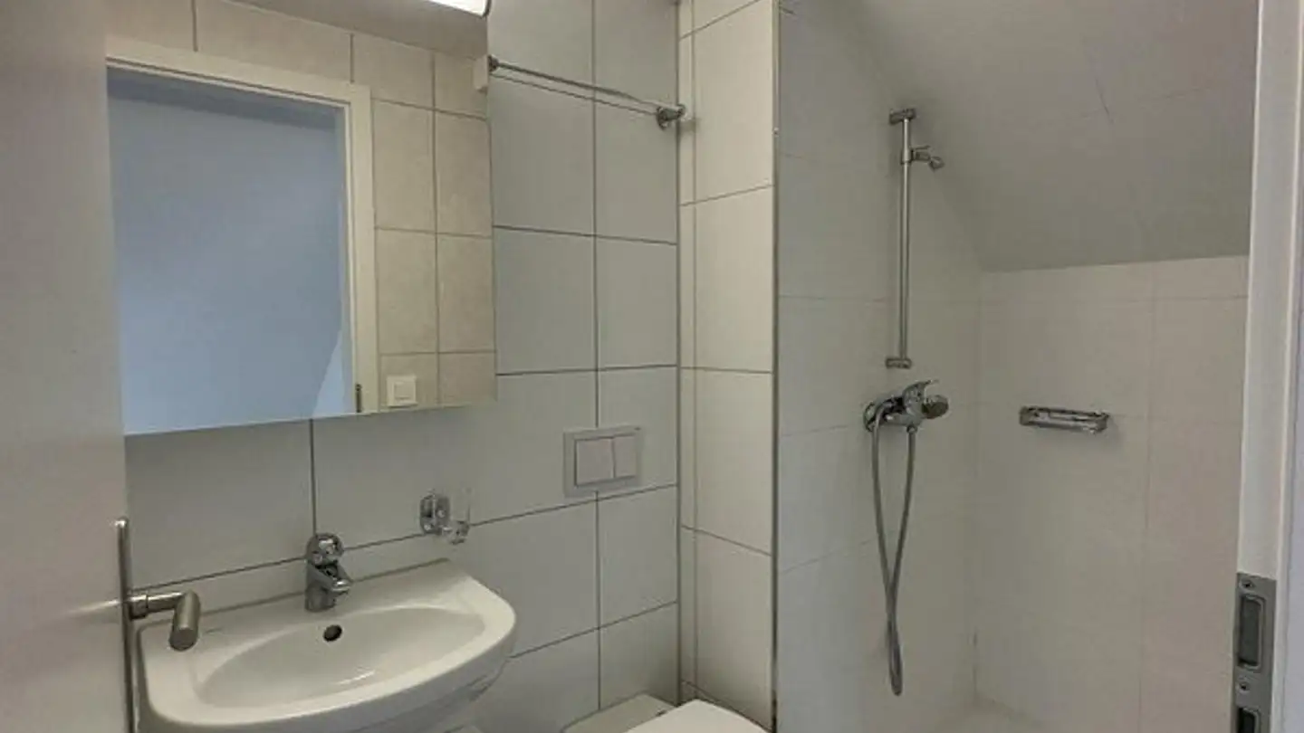 Attic flat for rent - Burgstrasse 80, 9000 St. Gallen - Photo 3