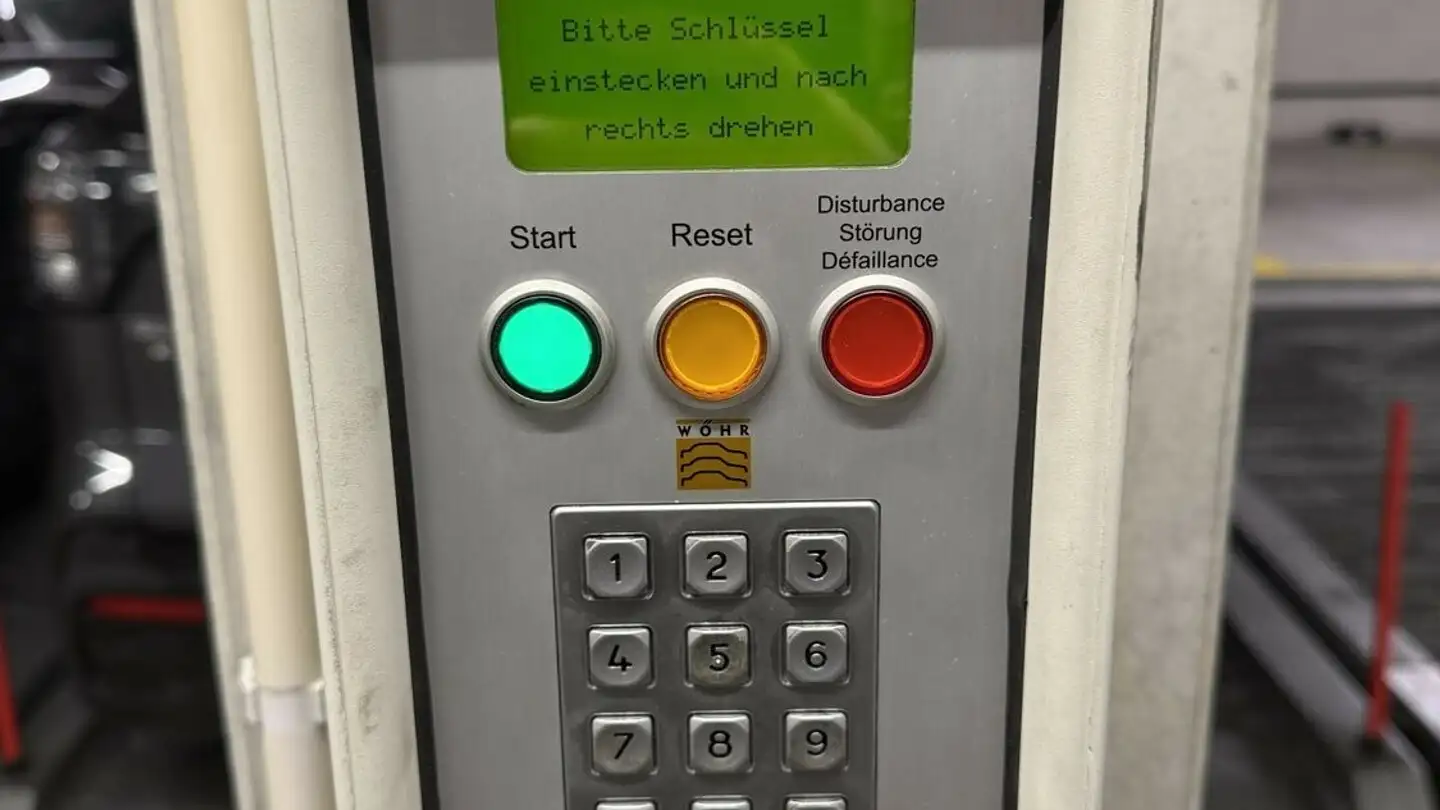 Parcheggio esterno in affitto - Hohlstrasse 480, 8048 Zürich