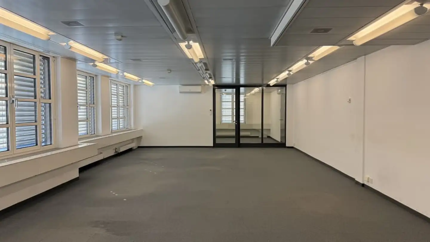 Commercial for rent - Sebastiansplatz 4, 3900 Brig - Photo 2