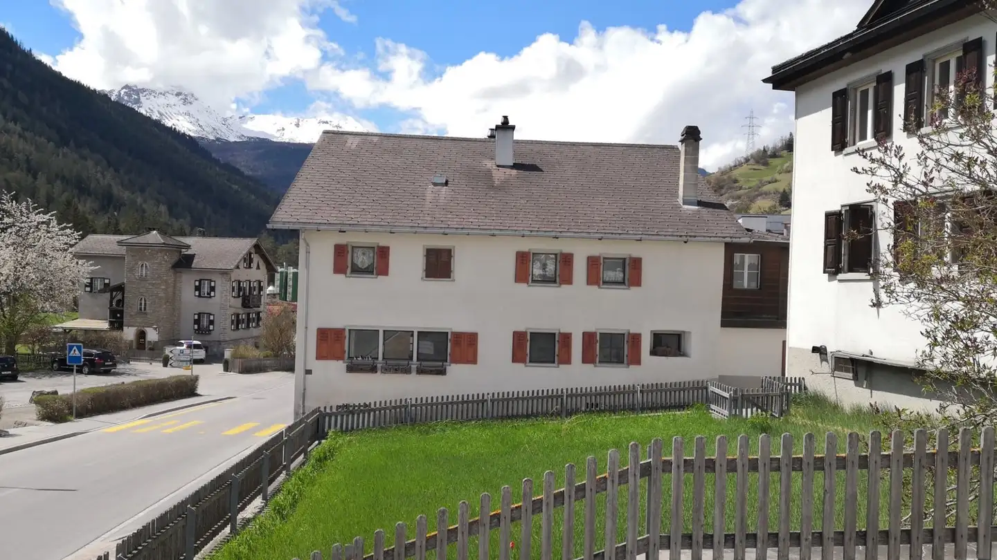 Casa singola in vendita - Albulastrasse 21, 7472 Surava - Photo 2