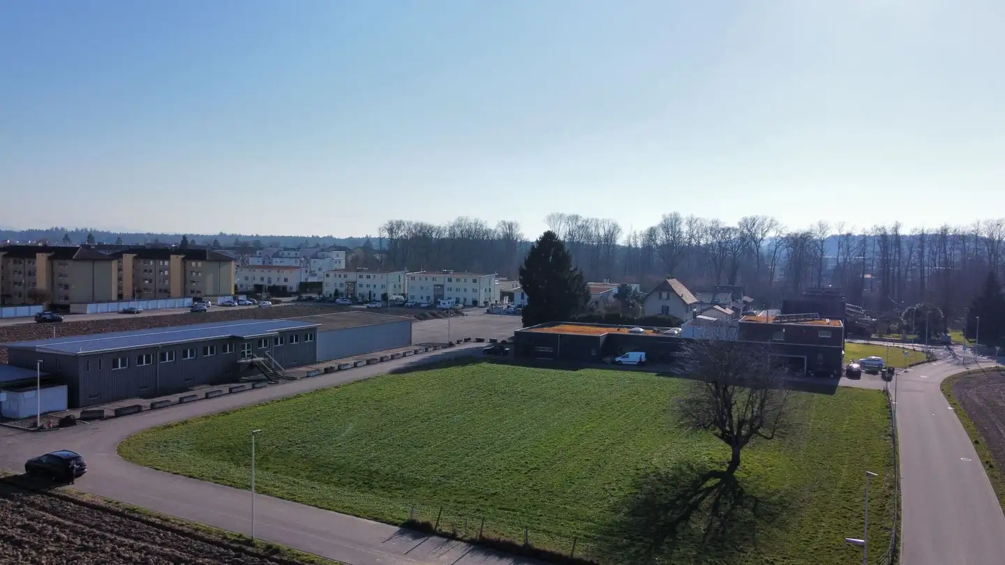 Terreno edificabile commerciale in vendita - 4563 Gerlafingen - Photo 2