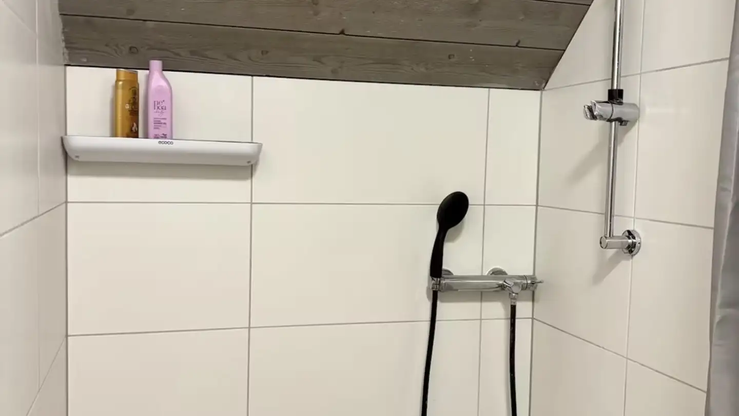 Apartment for rent - Rue Abram-Louis-Breguet 14, 2000 Neuchâtel - Photo 3