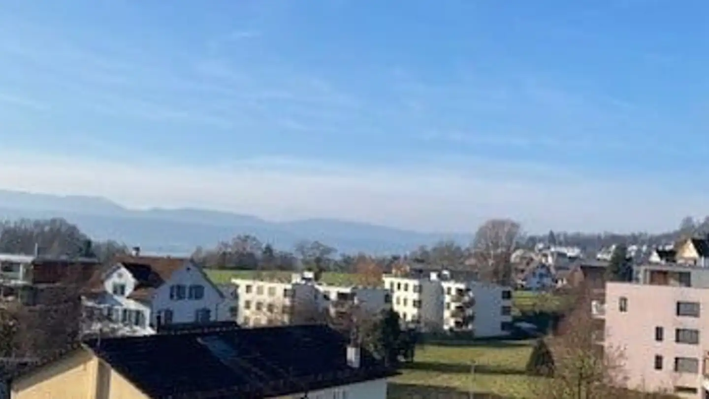 Attique à louer - Bergstrasse 143, 8707 Uetikon am See