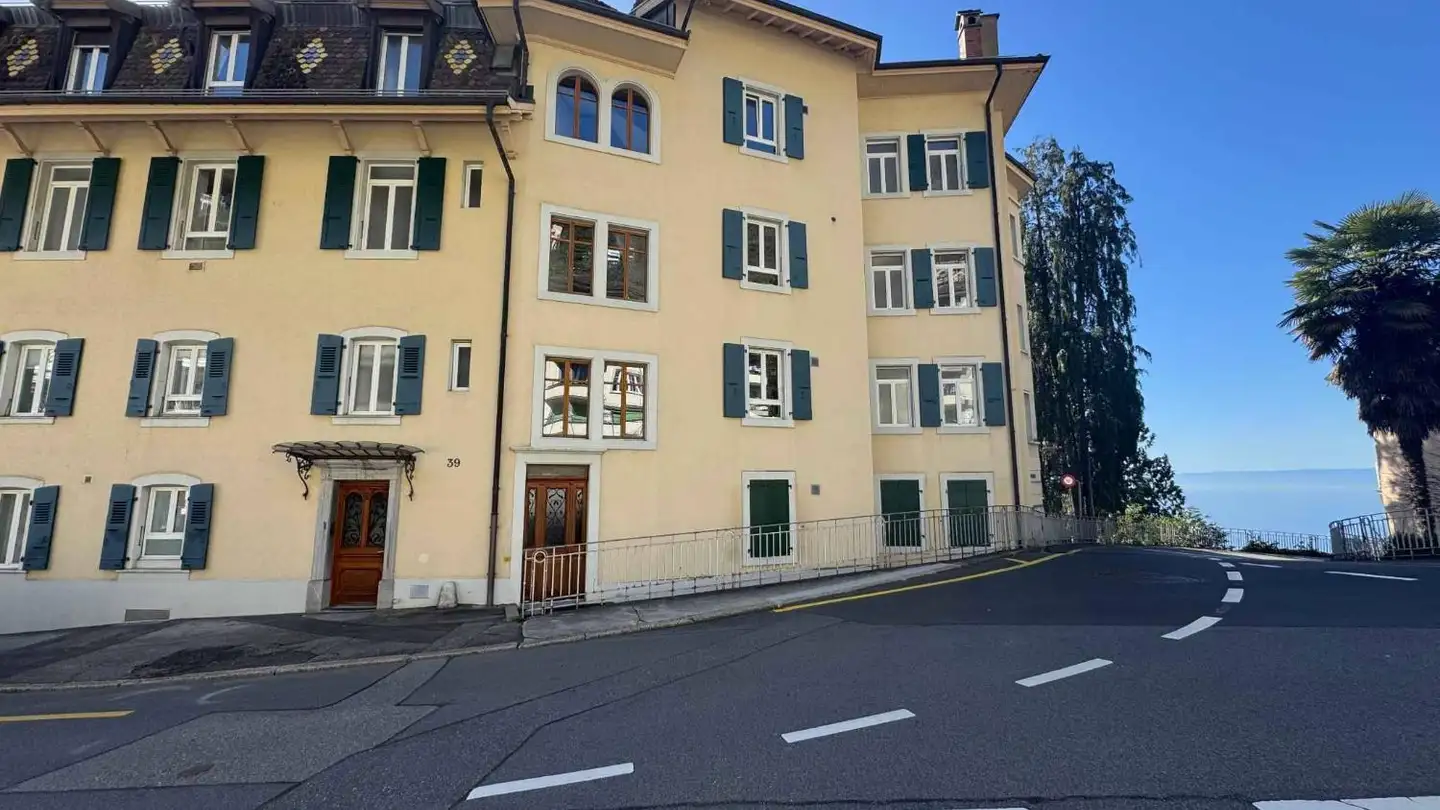 Apartment for rent - Avenue De Collonge 39, 1820 Territet - Photo 2