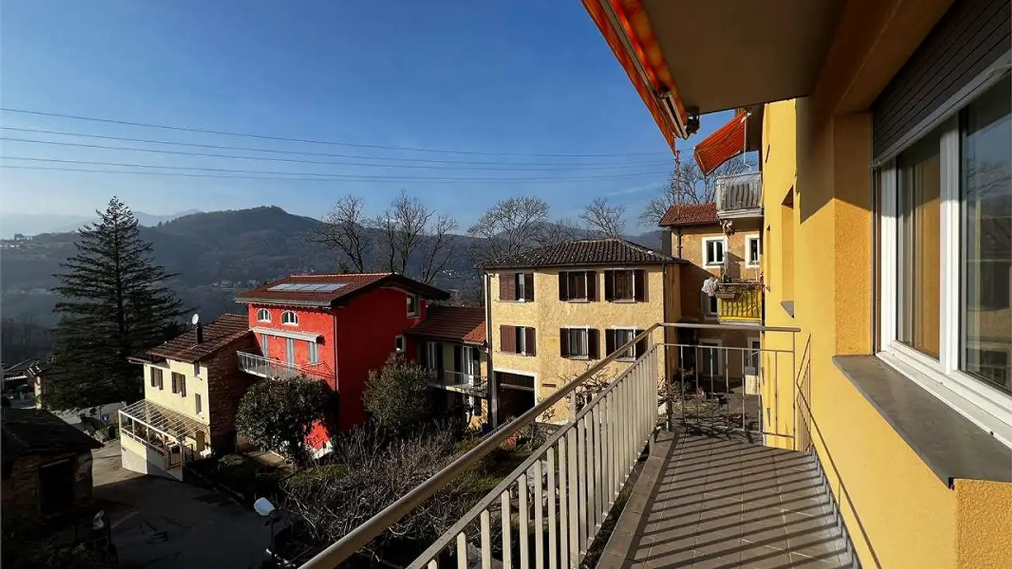 Apartment for rent - Via Luigi Monteverde 3, 6964 Davesco-Soragno