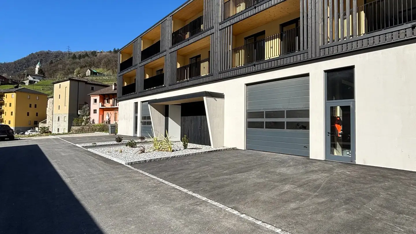 Appartamento in vendita - Via Al Foss 35, 6557 Cama - Photo 2