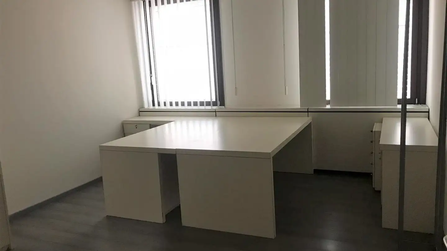 Spazio ufficio in affitto - 6830 Chiasso - Foto 4