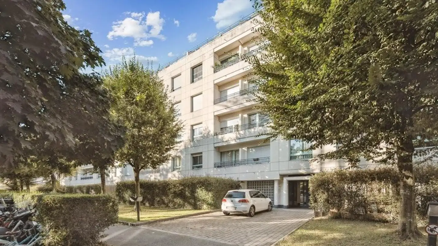 Place de parking souterraine à louer - Chemin Des Troènes 9, 1213 Petit-Lancy