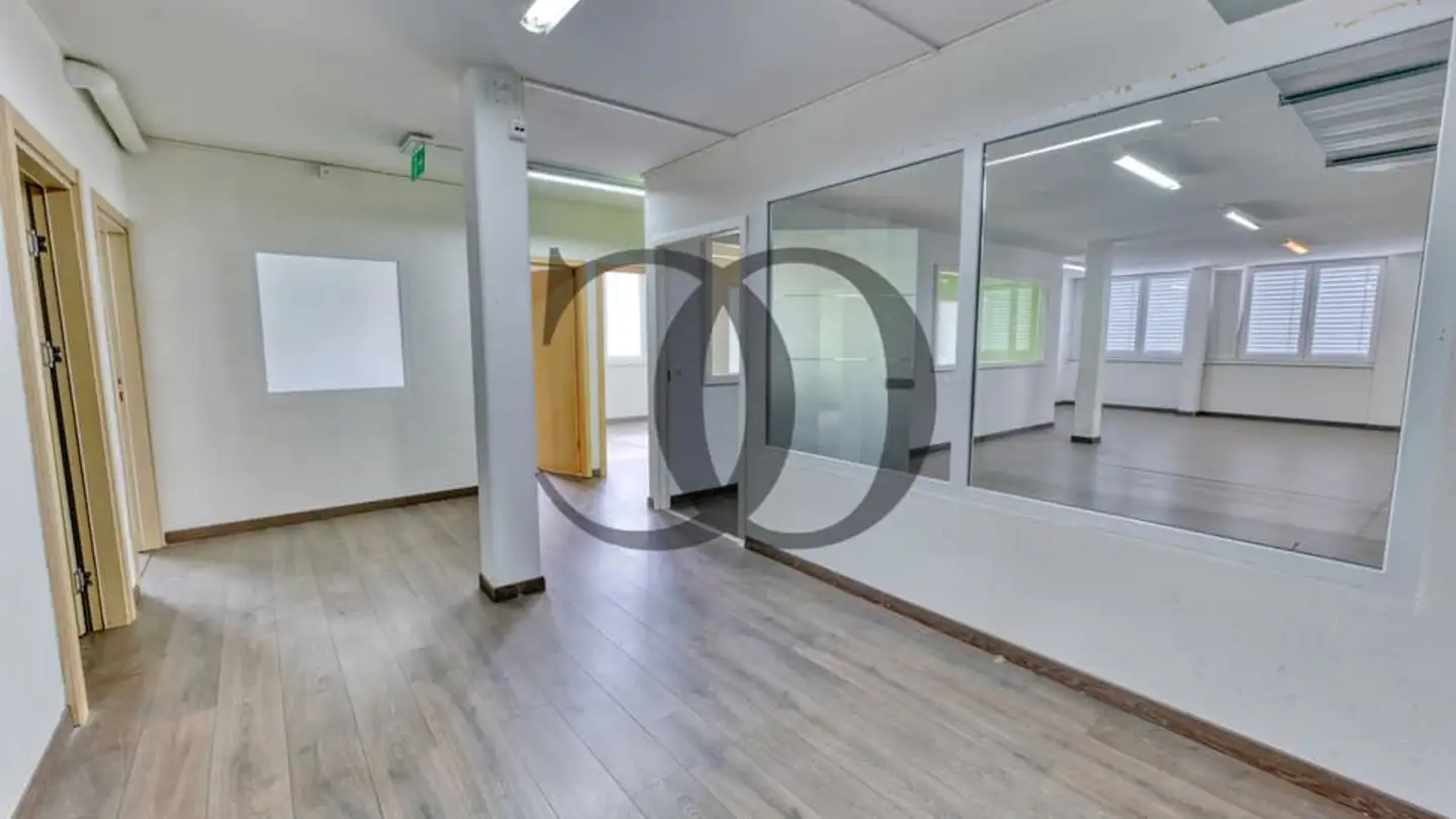 Commercial à louer - Route De Pra De Plan 5, 1618 Châtel-St-Denis - Photo 3