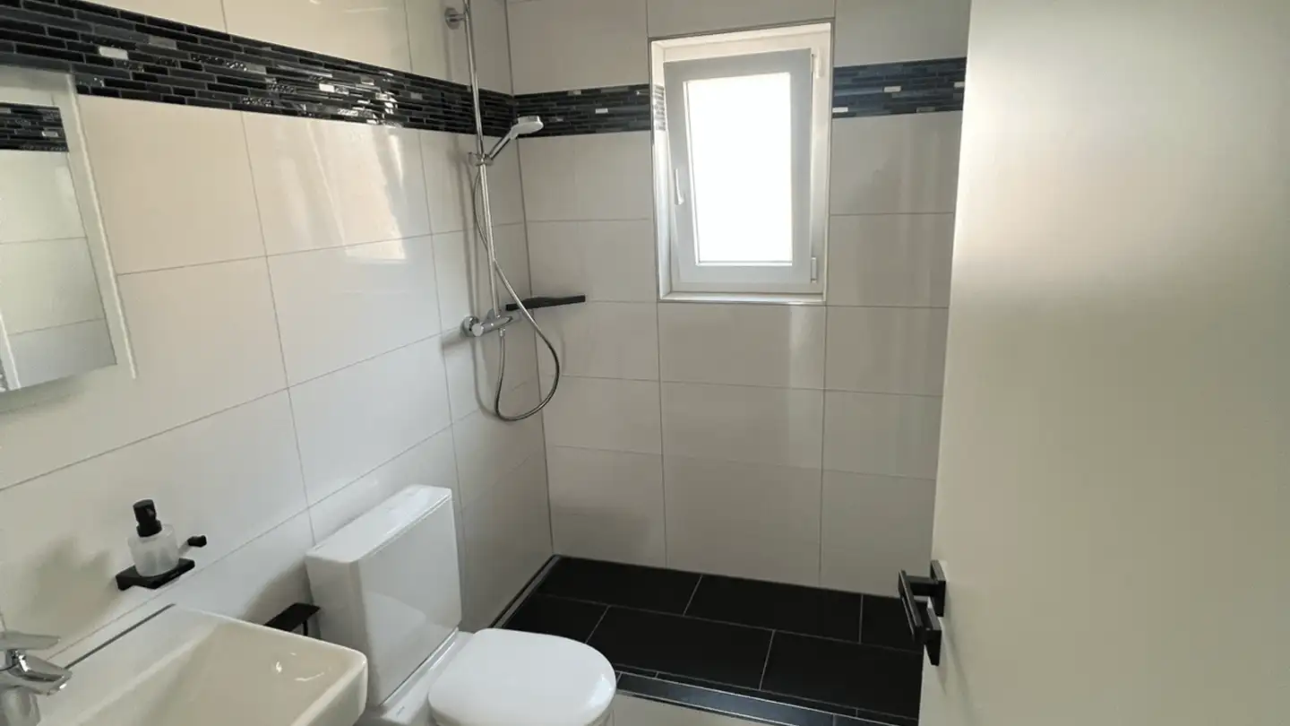 Apartment for rent - Dorfstrasse 70, 4813 Uerkheim - Photo 3