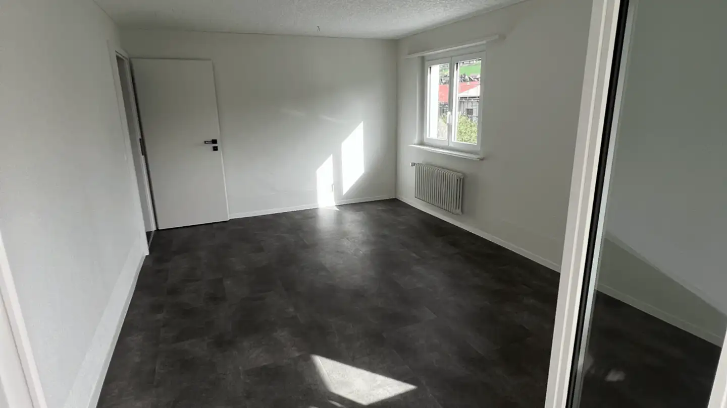 Apartment for rent - Dorfstrasse 70, 4813 Uerkheim - Photo 4