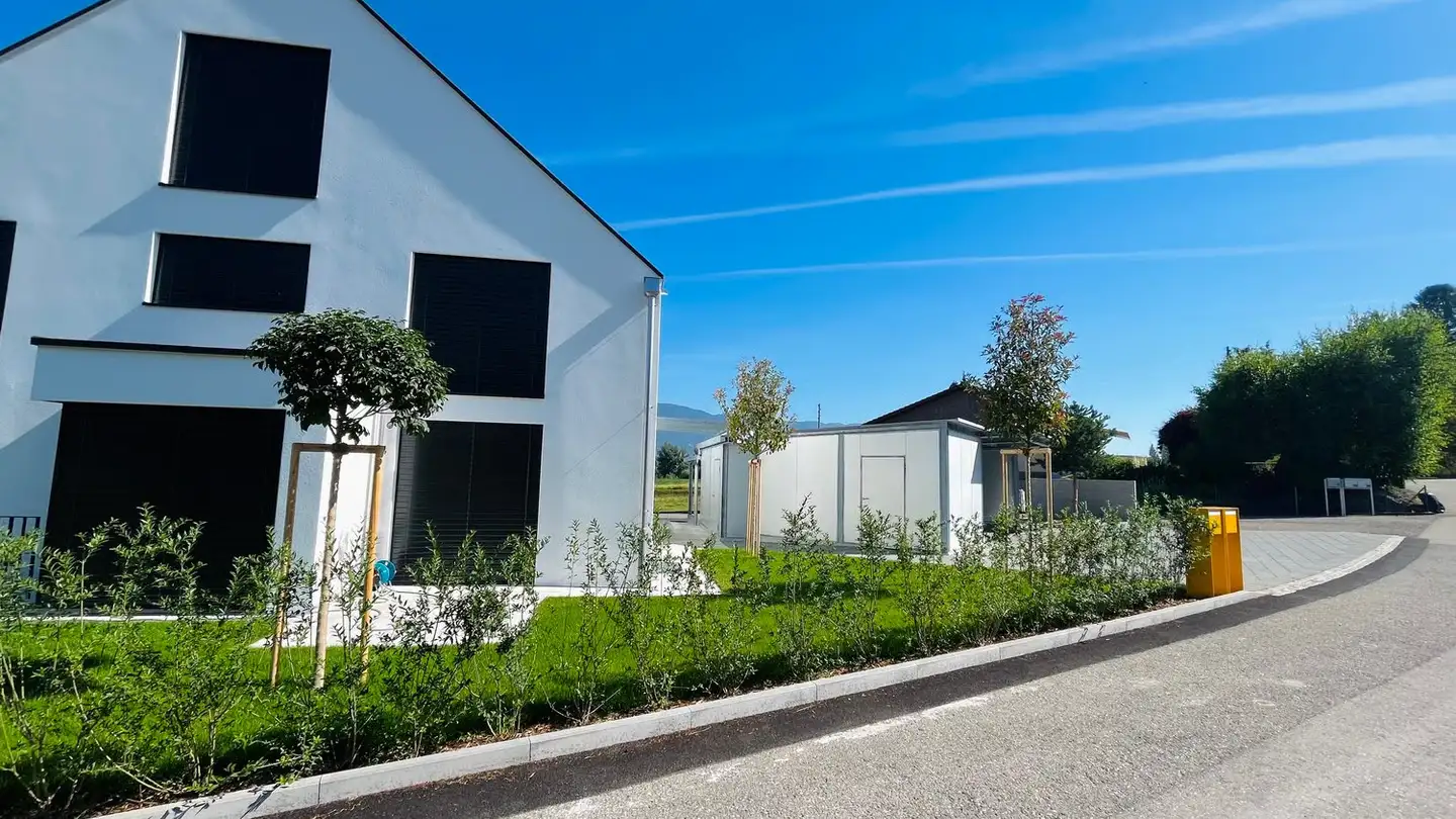 Casa bifamiliare in vendita - Hofmattstrasse 4, 3297 Leuzigen