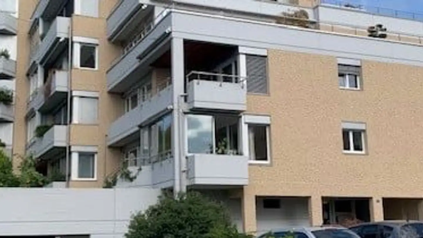 Appartamento in vendita - Feldgüetliweg 71, 8706 Meilen