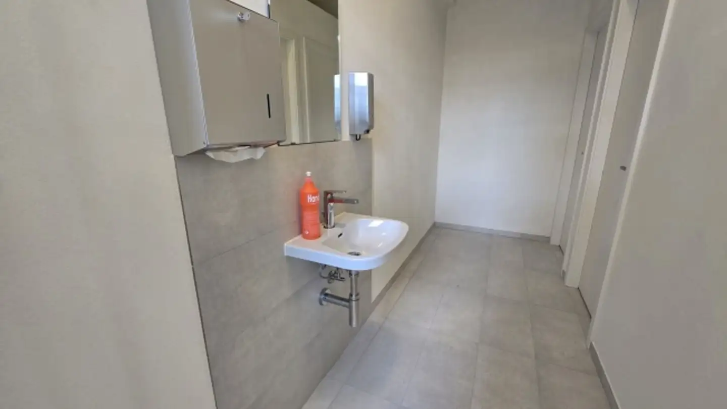 Commercial à louer - Chemin De L'aâ, 1987 Hérémence - Photo 4