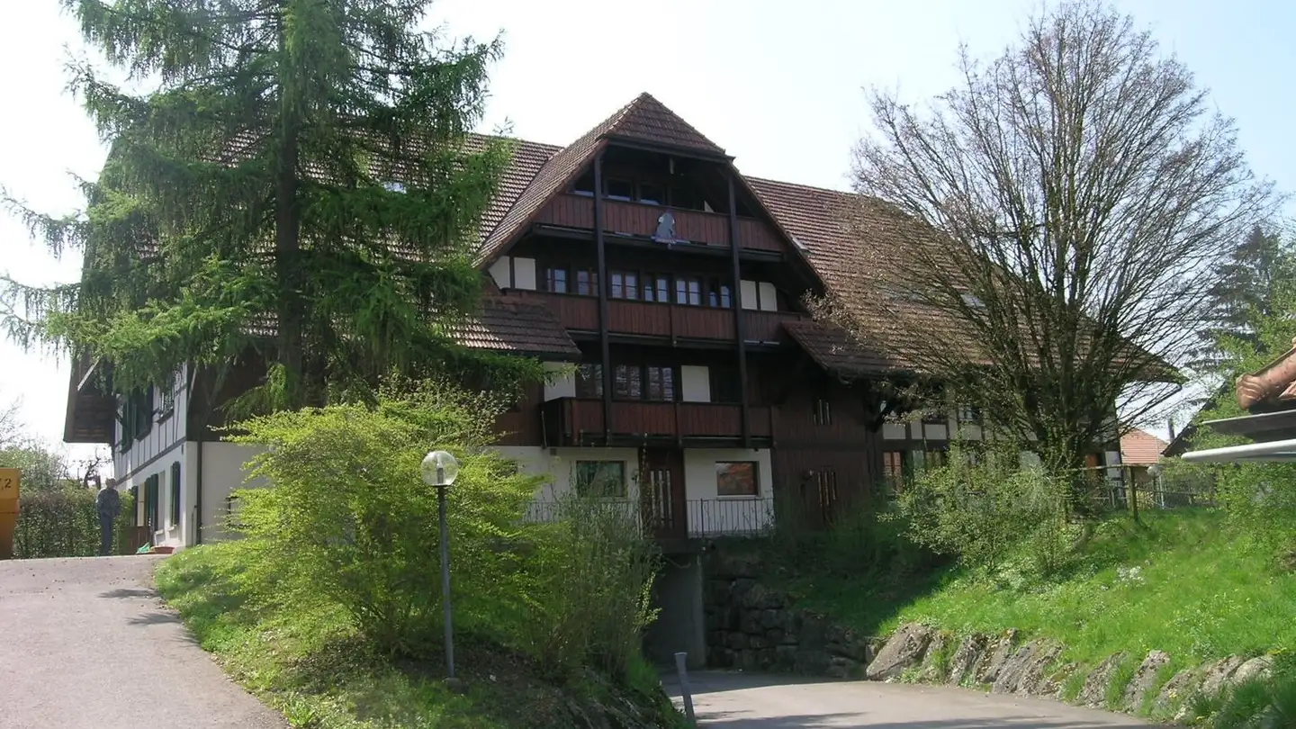 Wohnung mieten - Oberwilstrasse 2, 3253 Schnottwil