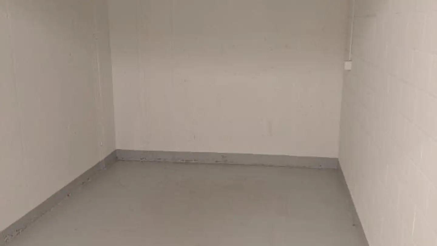 Place de parking extérieure à louer - Egelmoosstrasse 3, 8580 Amriswil