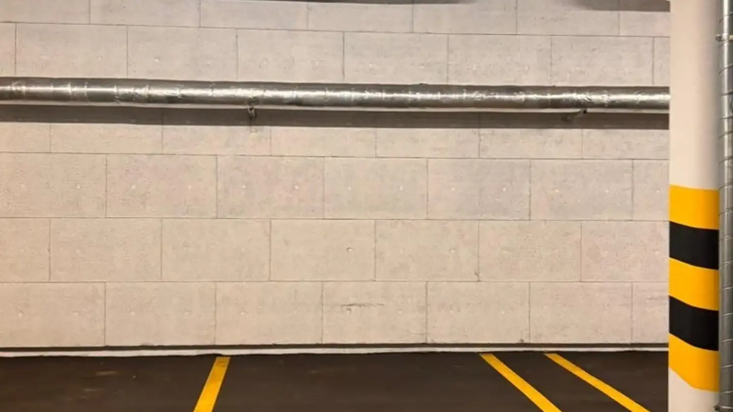 Garage singolo in affitto - Schlosshofstrasse 21, 8400 Winterthur