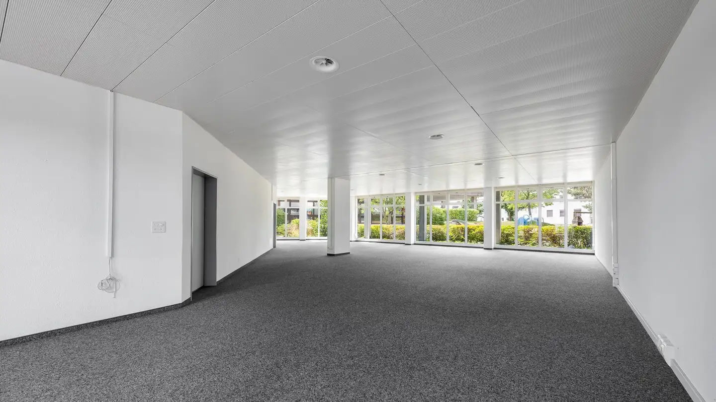 Office space for rent - Hauptstrasse 50B, 5032 Aarau Rohr - Photo 2