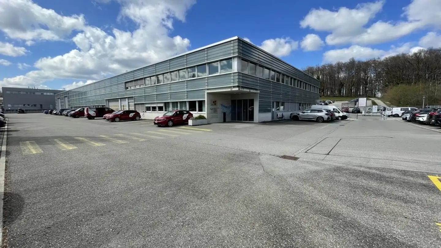 Commercial à louer - Route Des Fluides 1, 1762 Givisiez