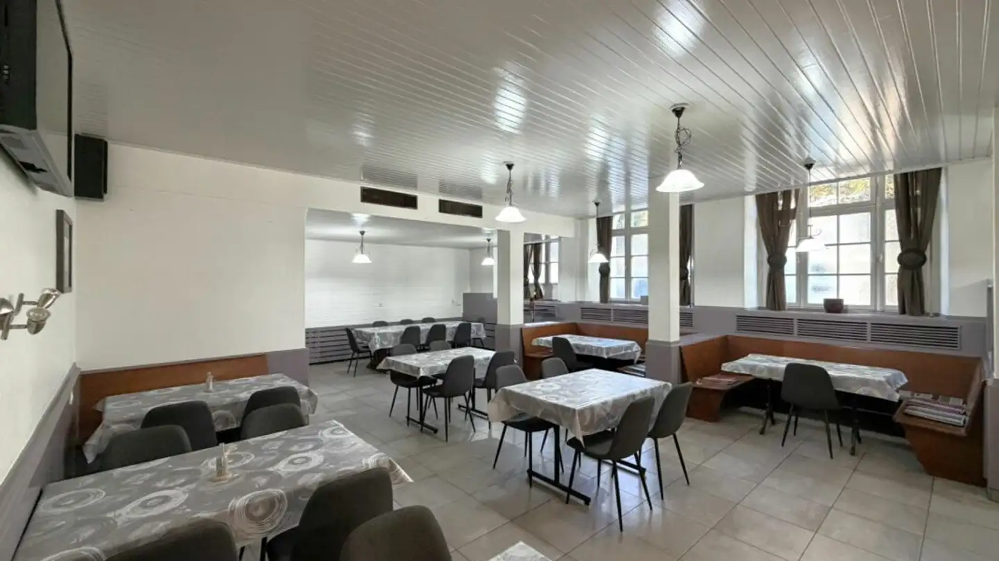 Restaurant à louer - Rue Sans Souci 3, 2610 St-Imier
