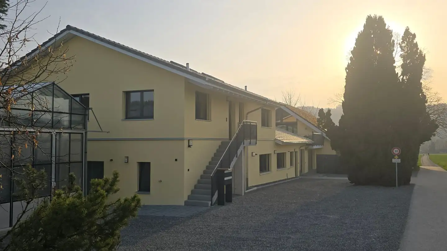 Attique à louer - Rosenweg 4, 6287 Aesch LU