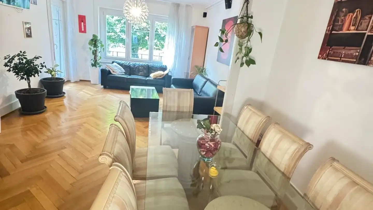Single room for rent - Avenue Des Collèges 1, 1009 Pully