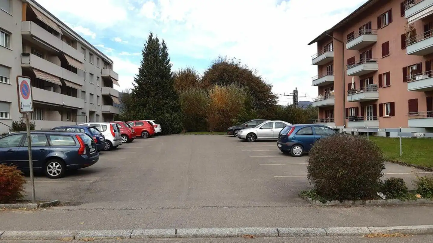 Outdoor parking space for rent - Wolfacker 9, 4657 Dulliken - Photo 3