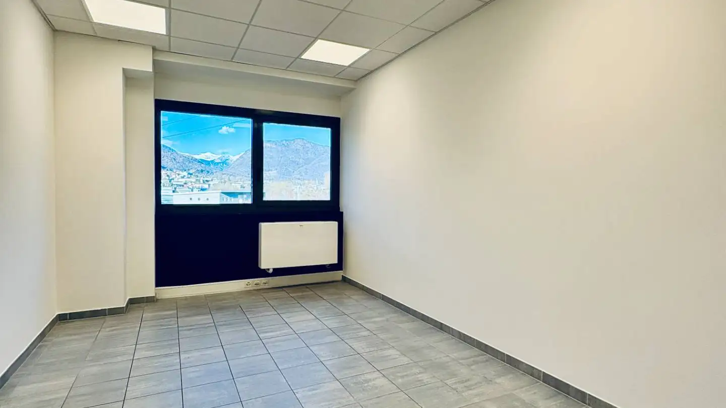 Bureau à louer - 6929 Gravesano - Photo 4