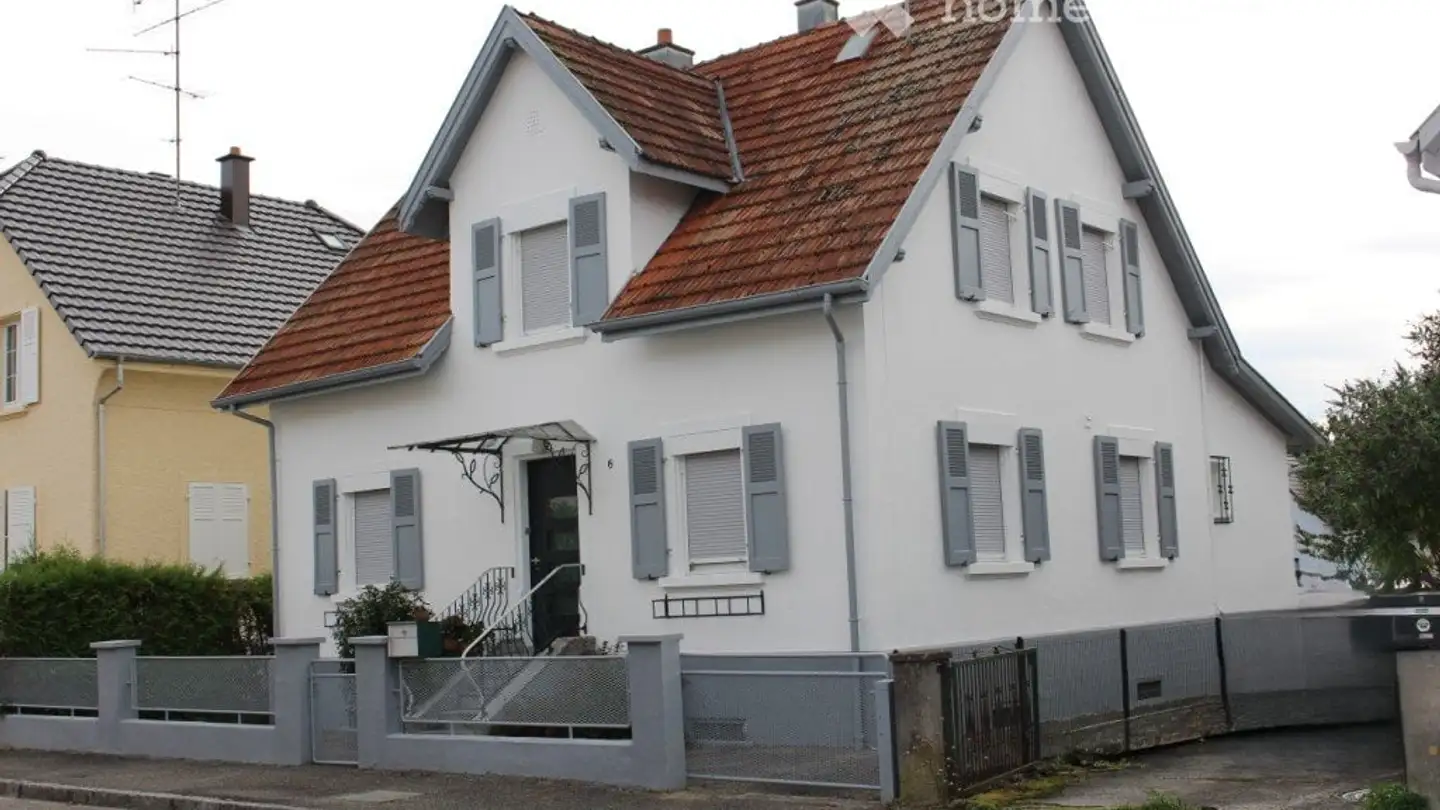 Single house for rent - Hegenheimerstrasse, 4055 Basel