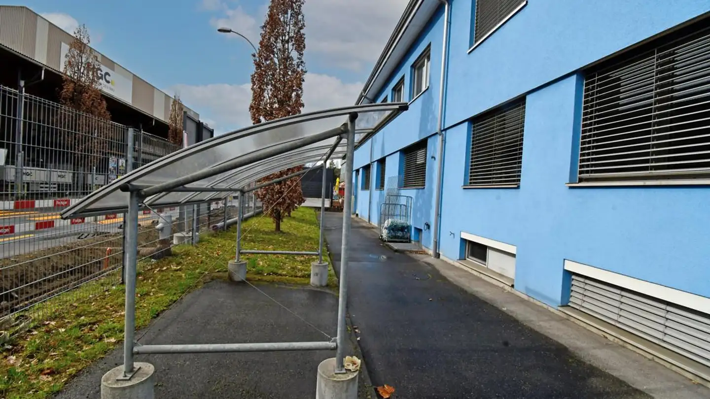 Grande magazzino in vendita - Wangenstrasse 71, 3018 Bern - Photo 3