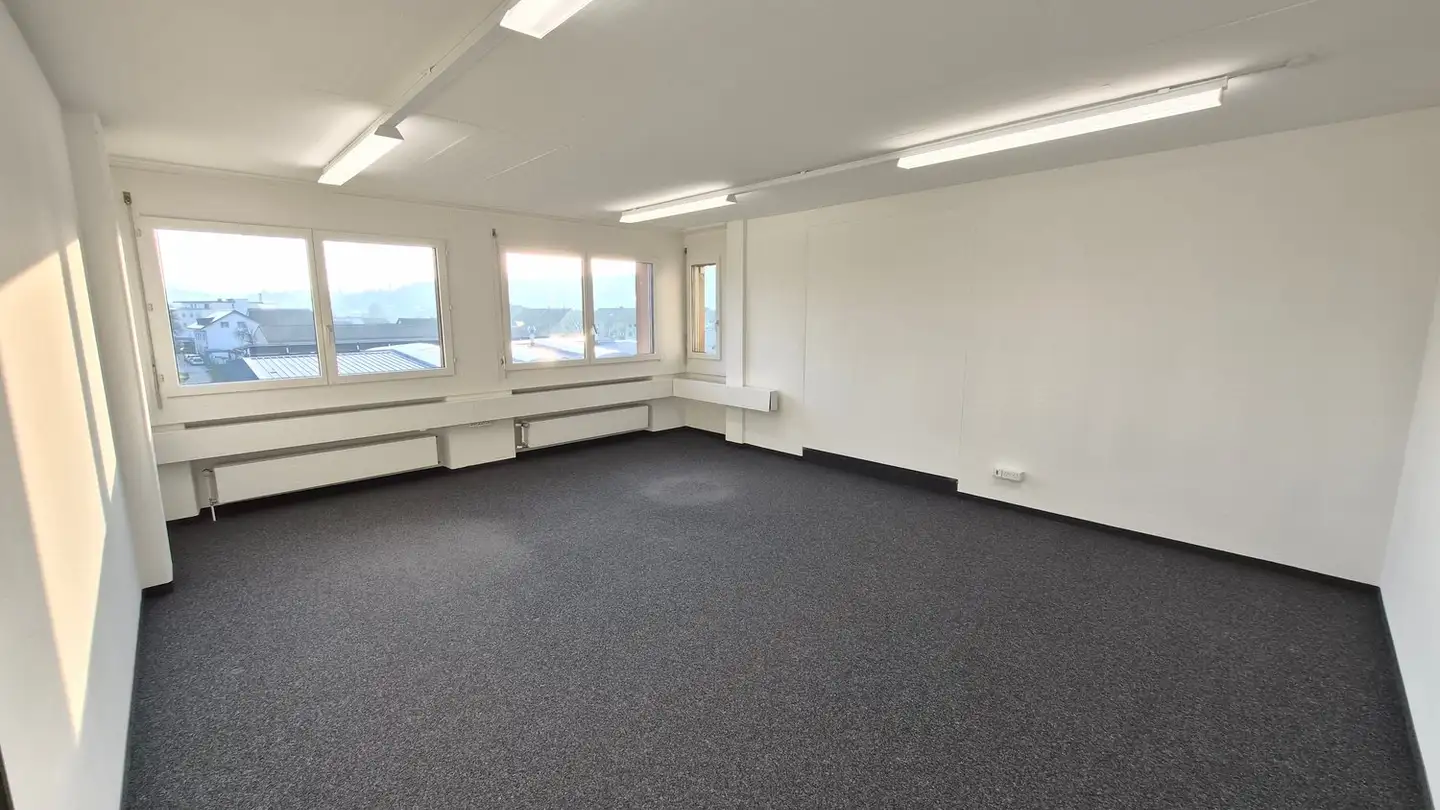 Bureau à louer - Schwimmbadstrasse 4, 5210 Windisch