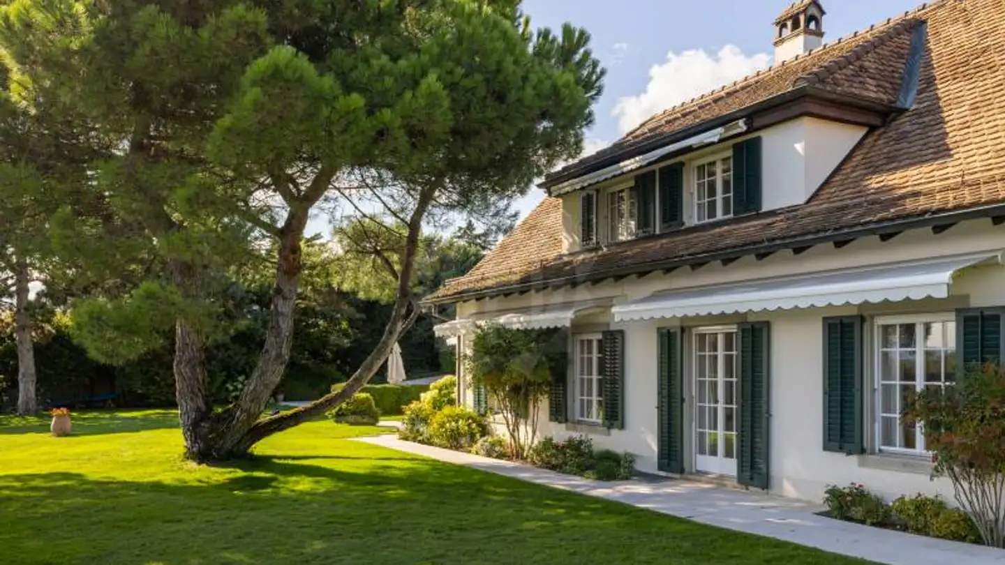 Single house for rent - 1162 St-Prex - Photo 2