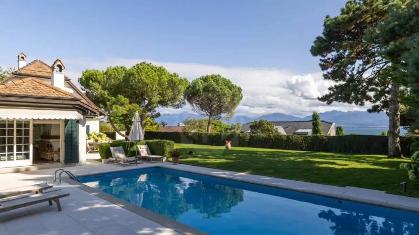 Single house for rent - 1162 St-Prex - Photo 3