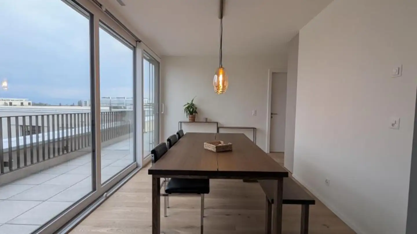 Penthouse for rent - Avenue De La Concorde 18, 1022 Chavannes-près-Renens - Photo 2