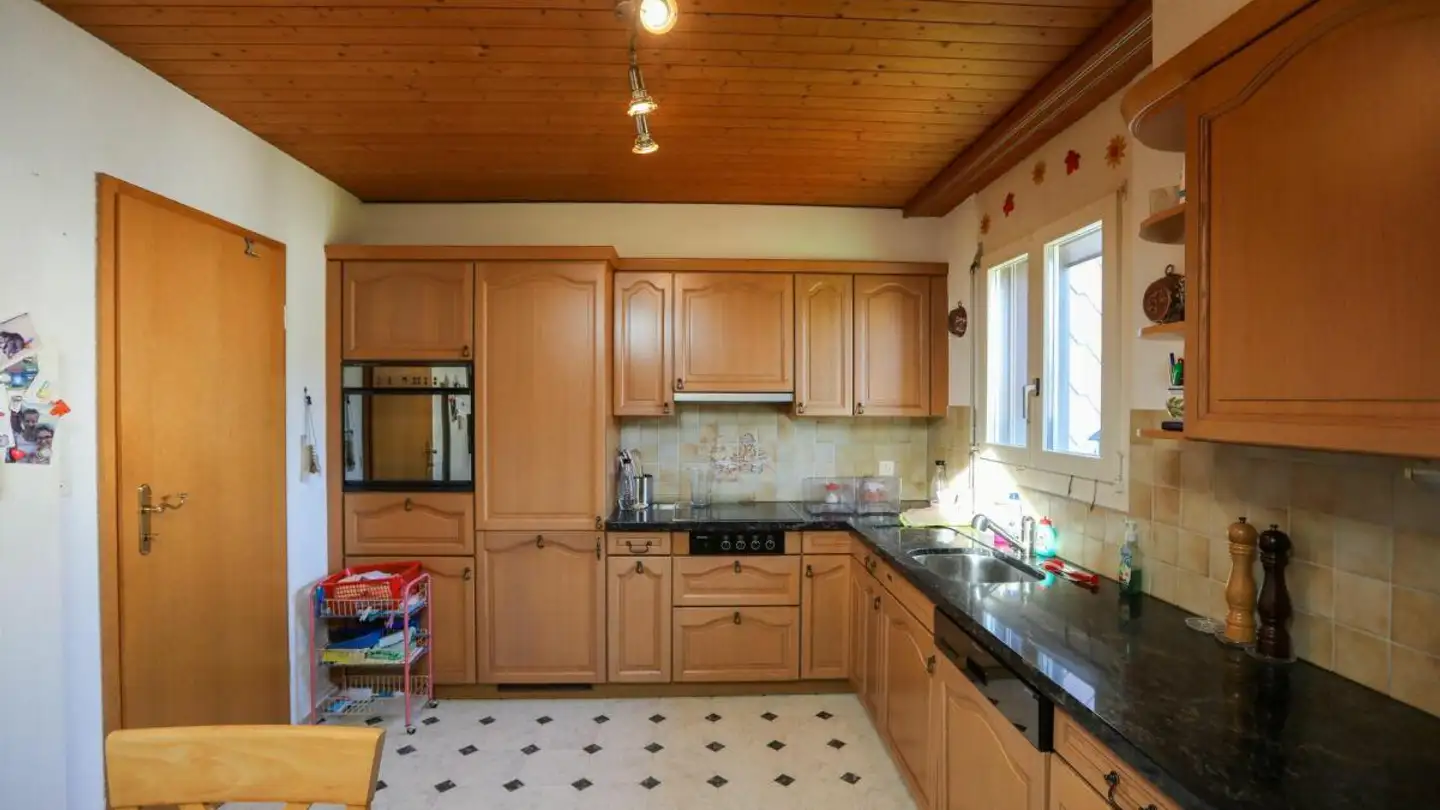 Attic flat for sale - Bahnhofstrasse, 9553 Bettwiesen - Photo 3