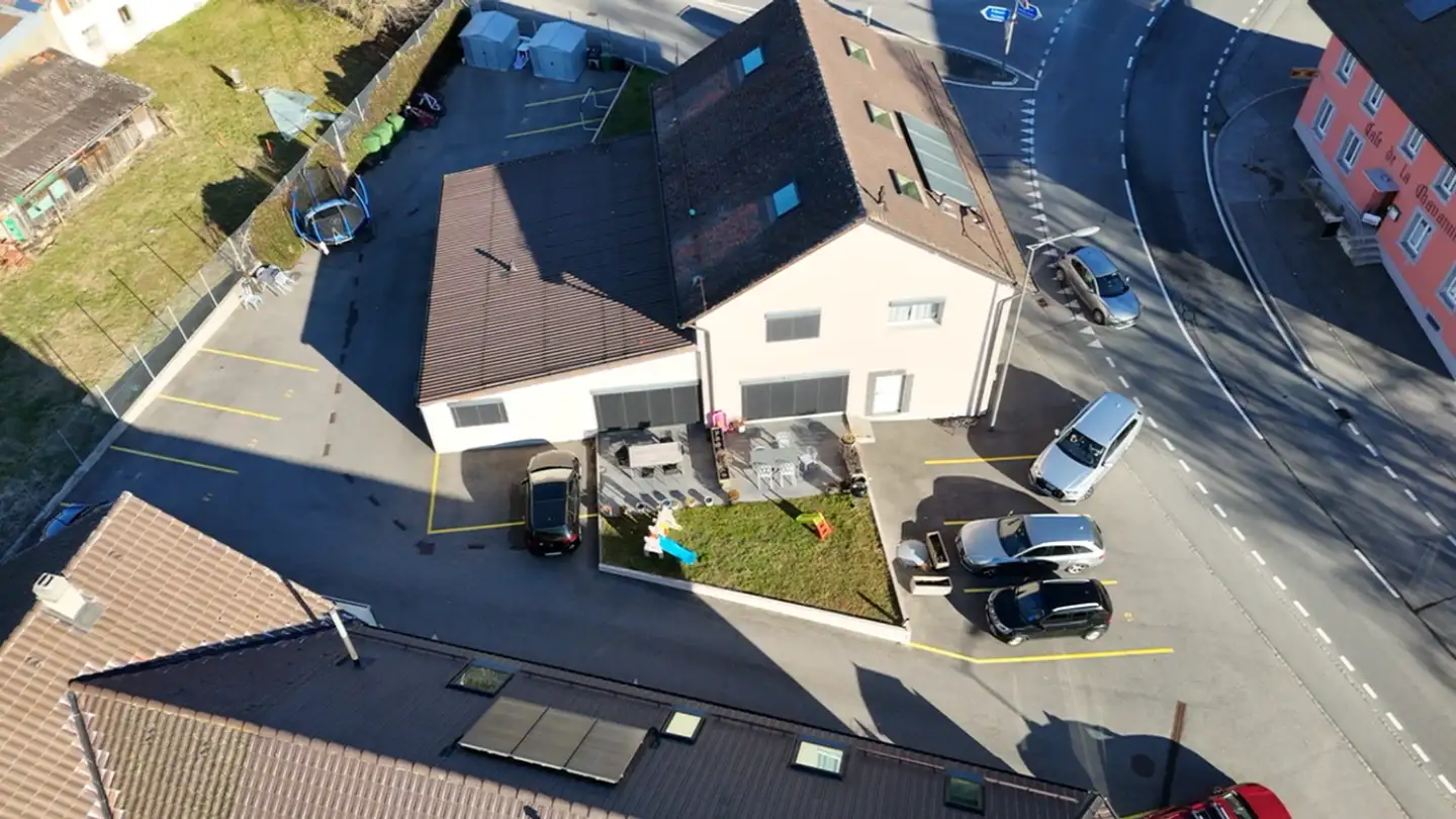 Mischgenutztes Gebäude kaufen - 1608 Oron-le-Châtel