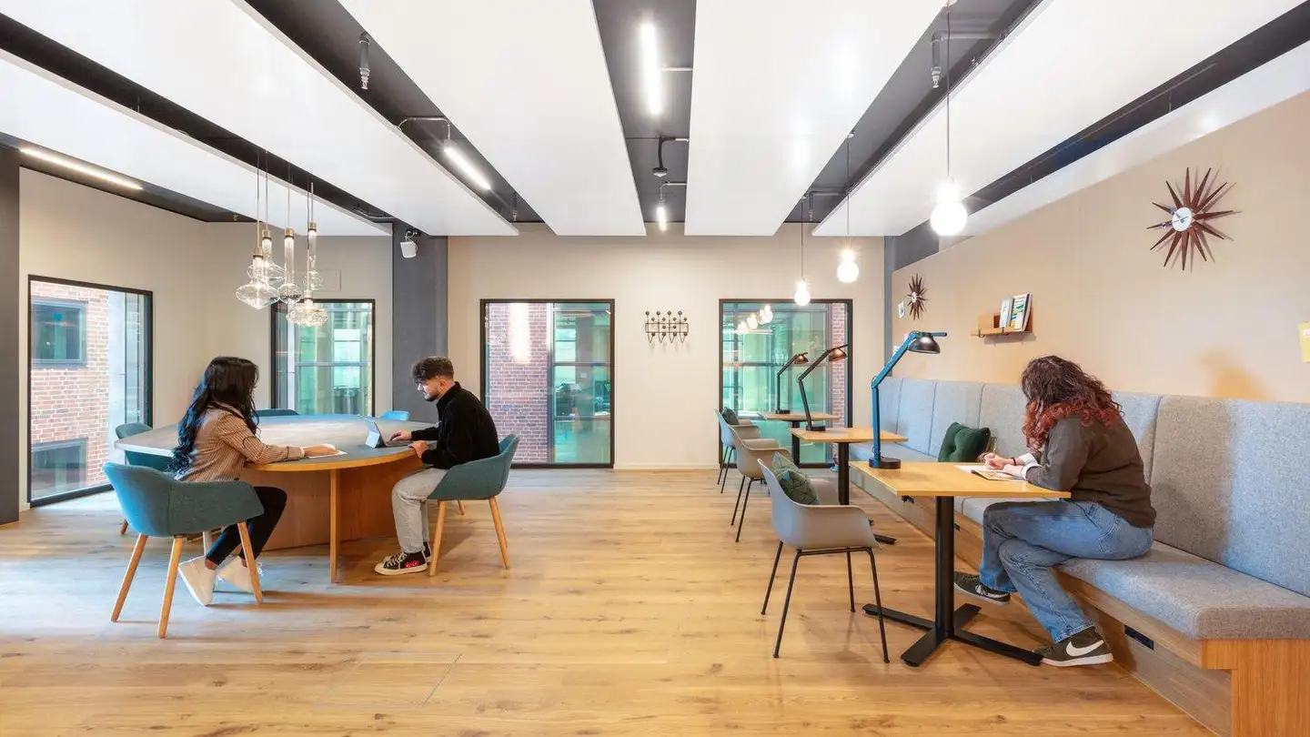 Spazio ufficio in affitto - Richtistrasse 2, 8304 Wallisellen