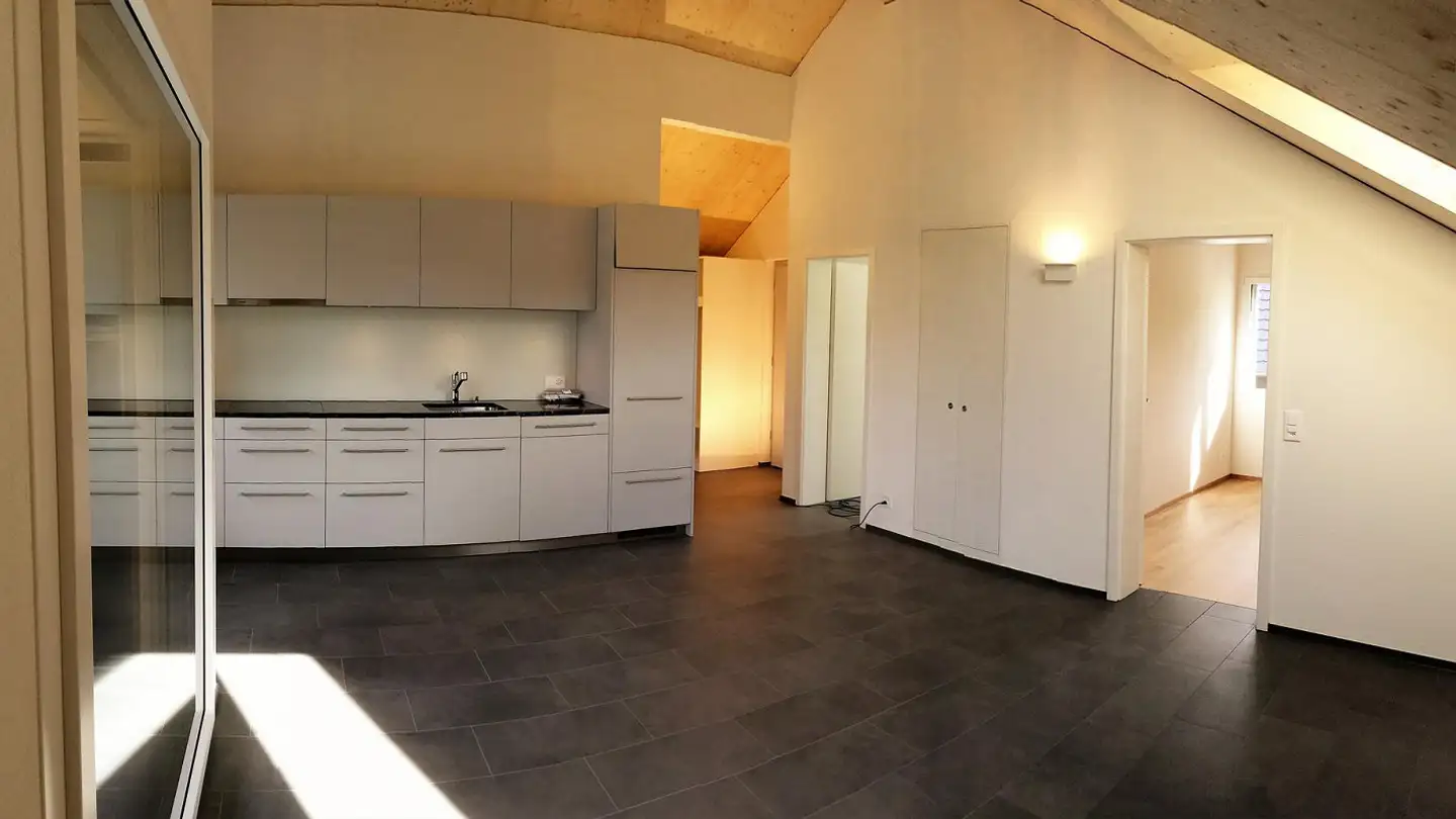 Attique à louer - Oberlandstrasse 1, 6345 Neuheim